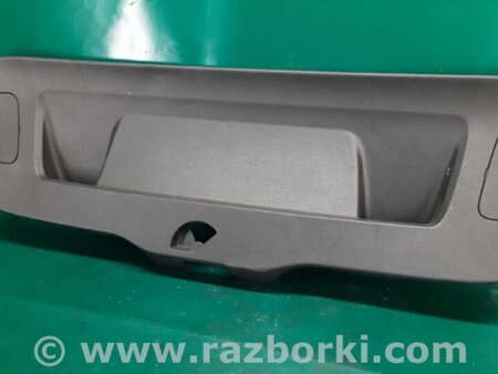 ФОТО Обшивка крышки багажника для Volkswagen Passat B8 (07.2014-...) Киев