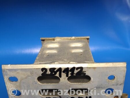 ФОТО Кронштейн усилителя переднего бампера для Toyota Prius 30 (09-17) Киев