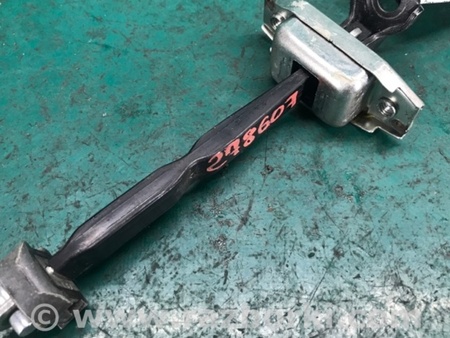 ФОТО Ограничитель двери для Toyota Prius 30 (09-17) Киев
