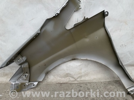 ФОТО Крыло переднее для Toyota Prius 30 (09-17) Киев
