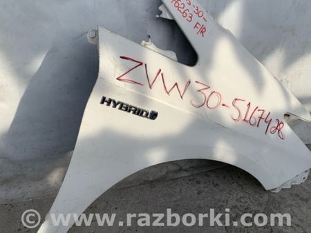 ФОТО Крыло переднее для Toyota Prius 30 (09-17) Киев