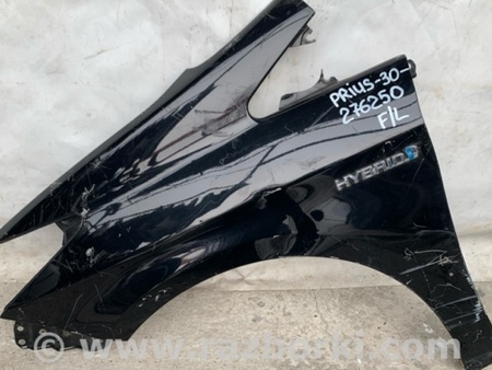 ФОТО Крыло переднее для Toyota Prius 30 (09-17) Киев