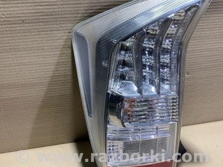 ФОТО Фонарь задний наружный для Toyota Prius 30 (09-17) Киев