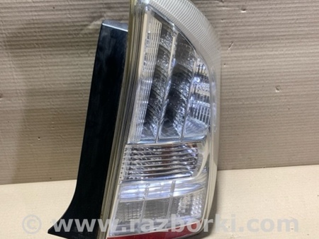 ФОТО Фонарь задний наружный для Toyota Prius 30 (09-17) Киев