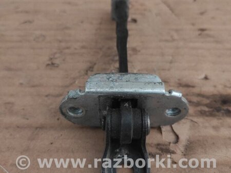 ФОТО Ограничитель двери для Nissan Qashqai (07-14) Киев