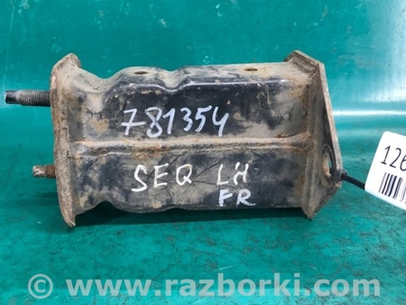 ФОТО Кронштейн усилителя переднего бампера для Toyota Sequoia (01-07) Киев