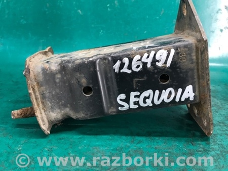 ФОТО Кронштейн усилителя переднего бампера для Toyota Sequoia (01-07) Киев