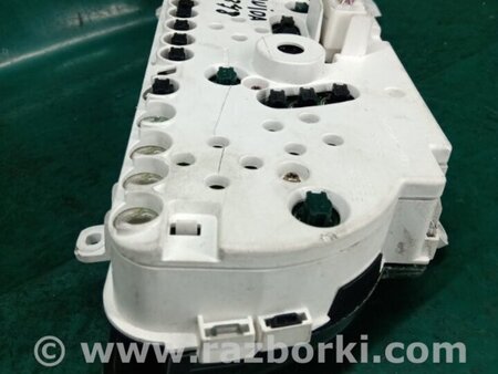 ФОТО Панель приборов для Toyota Sequoia (08-17) Киев