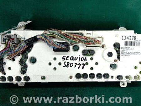 ФОТО Панель приборов для Toyota Sequoia (08-17) Киев