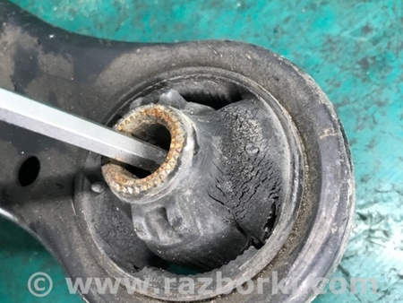 ФОТО Рычаг передний нижний для Toyota Sienna (11-16) Киев