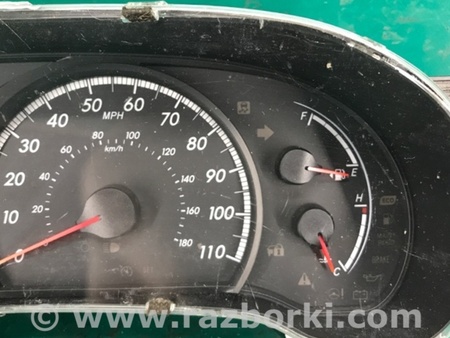 ФОТО Панель приборов для Toyota Sienna (11-16) Киев
