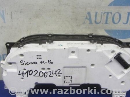 ФОТО Панель приборов для Toyota Sienna (11-16) Киев