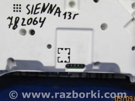 ФОТО Панель приборов для Toyota Sienna (11-16) Киев