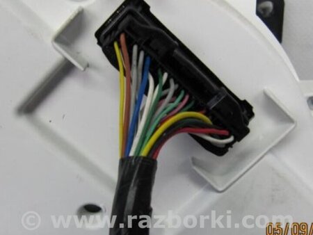 ФОТО Панель приборов для Toyota Sienna (11-16) Киев