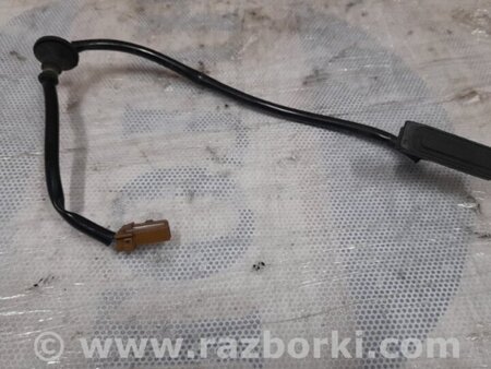 ФОТО Кнопка открывания багажника наружная для Nissan Teana J32 Киев