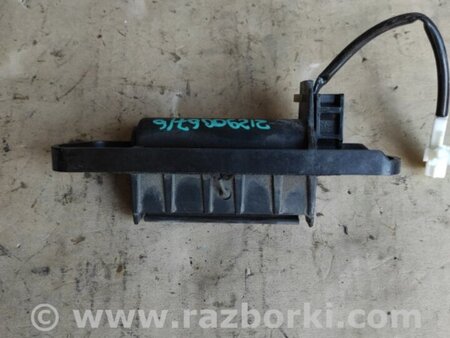 ФОТО Кнопка открывания багажника наружная для Nissan Tiida/Versa C11 Киев