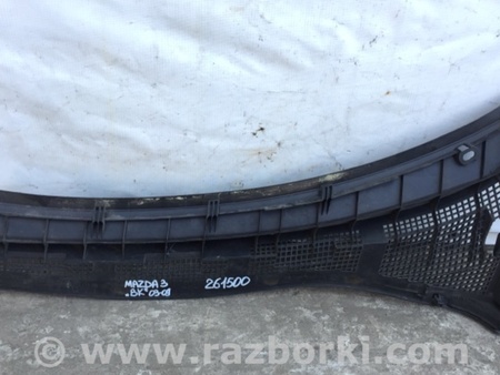 ФОТО Пластик под лобовое стекло (Жабо) для Mazda 3 BK (2003-2009) (I) Киев