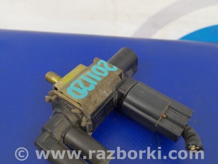 ФОТО Клапан электромагнитный (вакуумный) для Mazda 3 BK (2003-2009) (I) Киев
