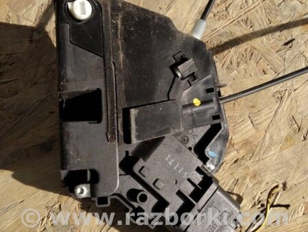 ФОТО Замок двери для Mazda 3 BK (2003-2009) (I) Киев