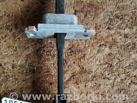 ФОТО Ограничитель двери для Mazda 3 BK (2003-2009) (I) Киев
