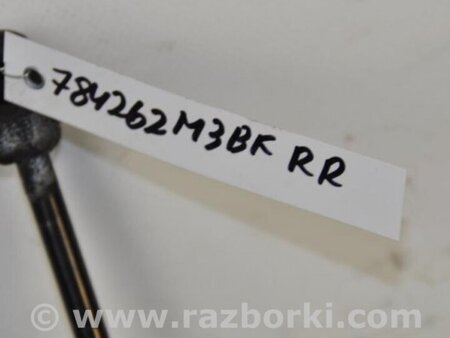 ФОТО Амортизатор крышки багажника для Mazda 3 BK (2003-2009) (I) Киев