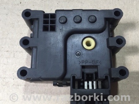 ФОТО Моторчик заслонки печки для Mazda 3 BL (2009-2013) (II) Киев