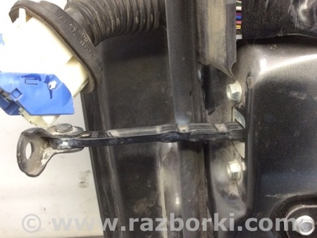 ФОТО Ограничитель двери для Mazda 3 BL (2009-2013) (II) Киев