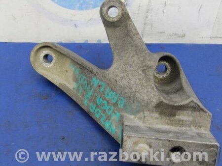 ФОТО Кронштейн крепления КПП для Mazda 3 BL (2009-2013) (II) Киев