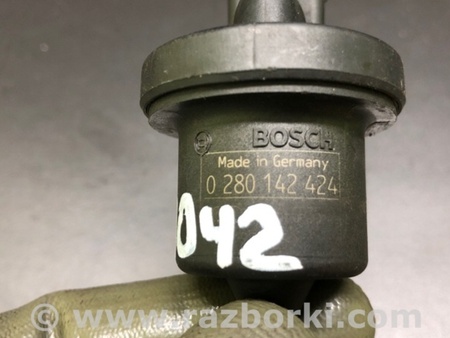 ФОТО Клапан вентиляции топливного бака для Mazda 5 CR (2006-2010) Киев