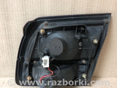 ФОТО Фонарь задний внутренний для Mazda 626 GF/GW (1997-2002) Киев