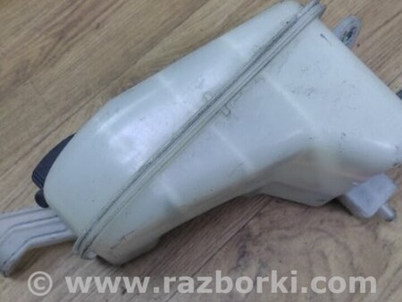 ФОТО Расширительный бачок для Toyota Auris E150 (10.2006-11.2012) Киев
