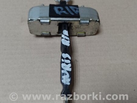 ФОТО Ограничитель двери для Toyota Auris E150 (10.2006-11.2012) Киев