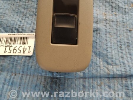 ФОТО Кнопка стеклоподьемника для Toyota Auris E150 (10.2006-11.2012) Киев