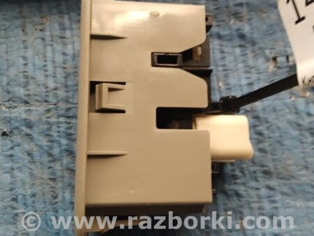 ФОТО Кнопка стеклоподьемника для Toyota Auris E150 (10.2006-11.2012) Киев