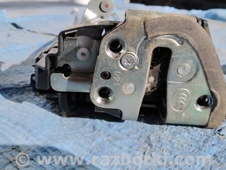 ФОТО Замок двери для Toyota Auris E150 (10.2006-11.2012) Киев