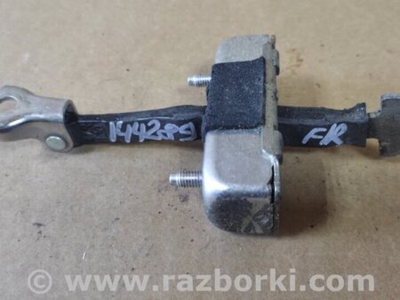 ФОТО Ограничитель двери для Toyota Auris E150 (10.2006-11.2012) Киев