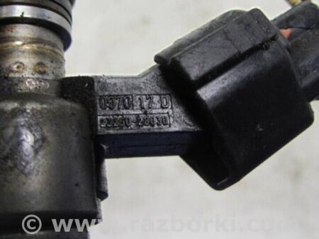 ФОТО Форсунка топливная для Toyota Avensis T250 (02.2003-10.2009) Киев
