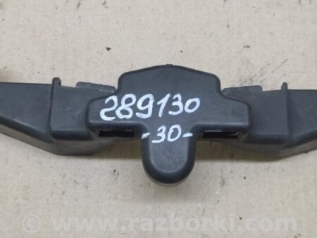 ФОТО Накладка замка капота для Toyota Camry 30 XV30 (09.2001-03.2006) Киев