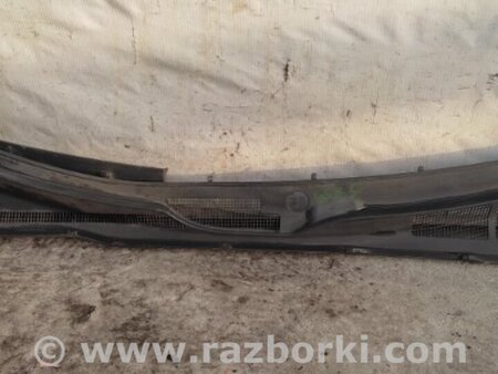 ФОТО Пластик под лобовое стекло (Жабо) для Toyota Camry 30 XV30 (09.2001-03.2006) Киев