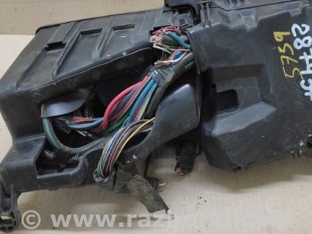 ФОТО Блок предохранителей для Toyota Camry 30 XV30 (09.2001-03.2006) Киев