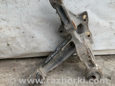 ФОТО Цапфа для Toyota Camry 30 XV30 (09.2001-03.2006) Киев
