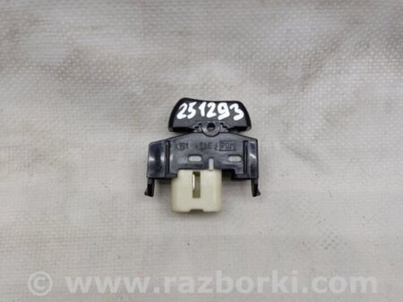 ФОТО Кнопка центрального замка для Toyota Camry 30 XV30 (09.2001-03.2006) Киев