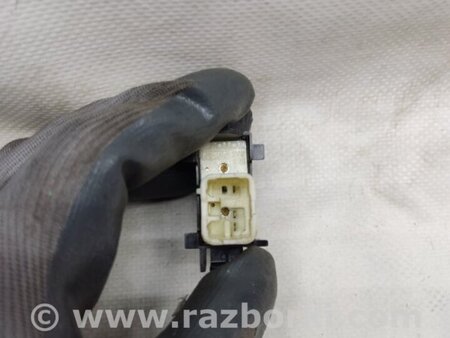 ФОТО Кнопка центрального замка для Toyota Camry 30 XV30 (09.2001-03.2006) Киев