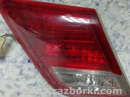 ФОТО Фонарь задний внутренний для Toyota Camry 40 XV40 (01.2006-07.2011) Киев