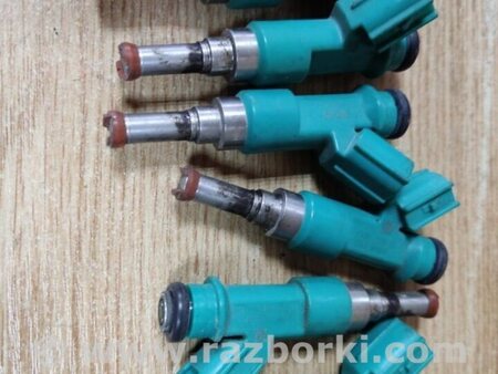 ФОТО Форсунка топливная для Toyota Camry 40 XV40 (01.2006-07.2011) Киев