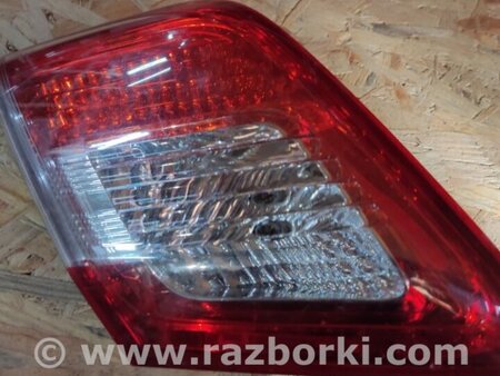 ФОТО Фонарь задний внутренний для Toyota Camry 40 XV40 (01.2006-07.2011) Киев
