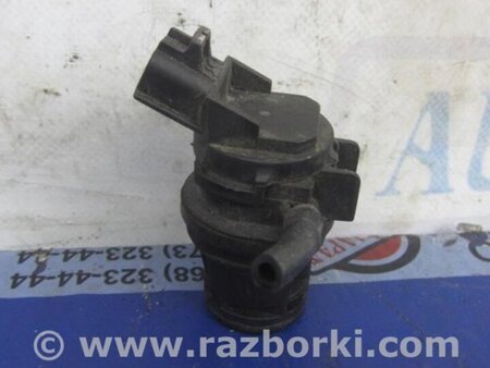 ФОТО Насос бачка стеклоомывателя для Toyota Camry 40 XV40 (01.2006-07.2011) Киев