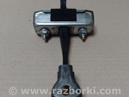 ФОТО Ограничитель двери для Toyota Camry 50 XV50 (08.2011-11.2014) Киев