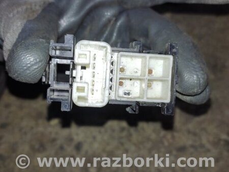 ФОТО Кнопка стеклоподьемника для Toyota Camry 50 XV50 (08.2011-11.2014) Киев