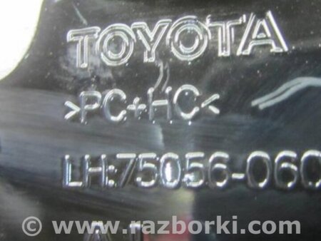 ФОТО Накладка крыла для Toyota Camry 50 XV55 (04.2014-07.2018)  Киев